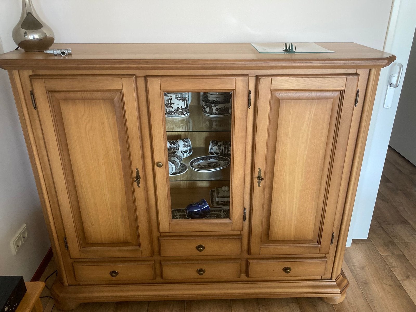 Eikenhouten dressoir met vitrinekast en lades, Ophalen, Gebruikt, 150 tot 200 cm, Eikenhout