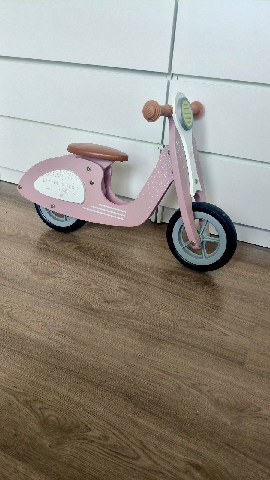 Little Dutch loopscooter - mist èèn inbusschroef, Ophalen, Gebruikt