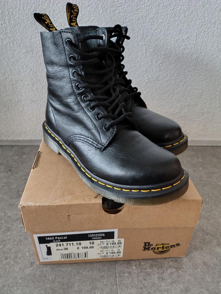 Dr. Martens 1460 Pascal Zwart – Maat 38 (UK 5) – Nieuwstaat, Ophalen, Dr. Martens, Jongen of Meisje, Schoenen