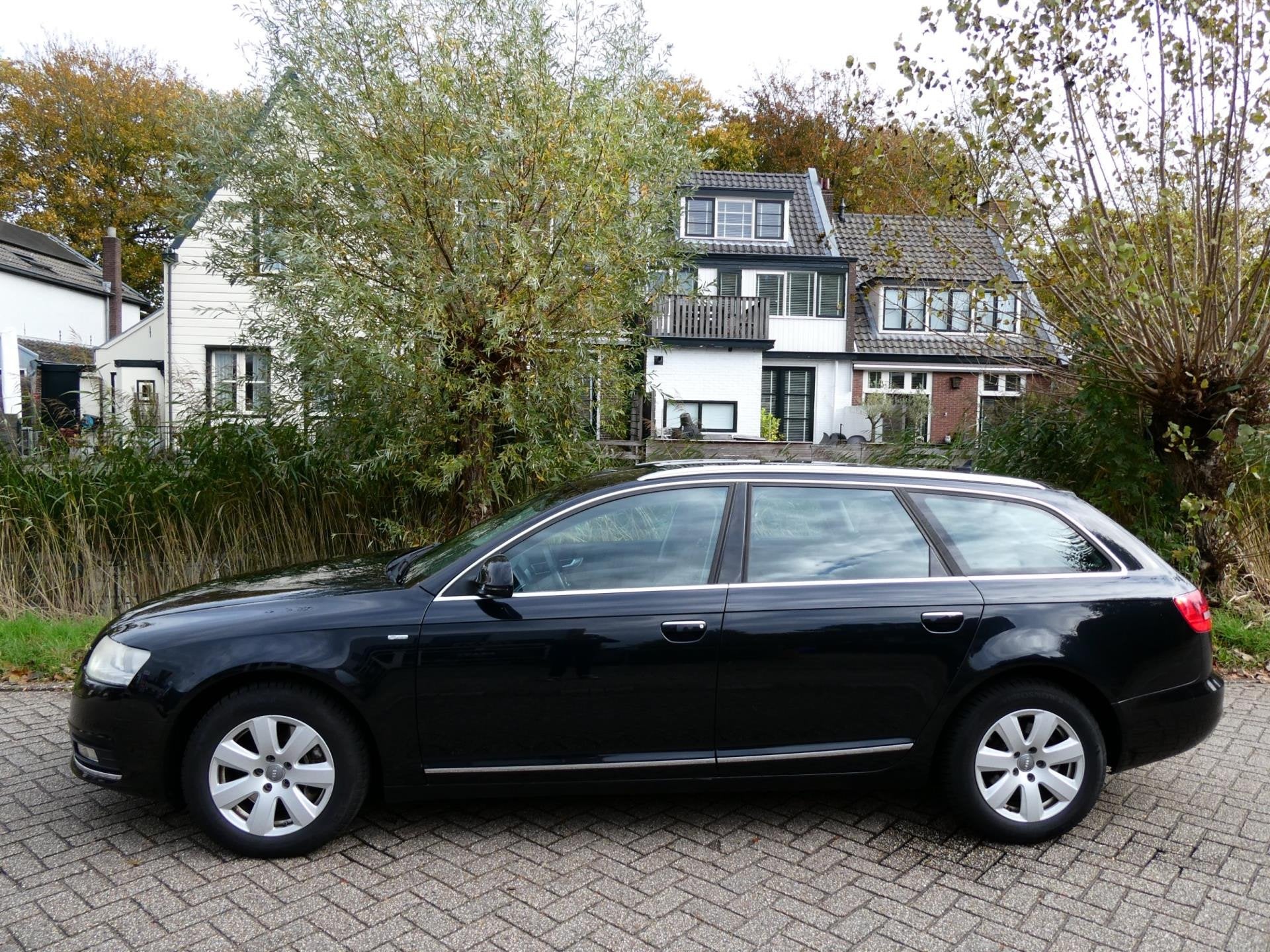 Audi A6 Avant 2.0 TFSI 170pk Automaat EXPORT ONLY GEARBOX PR, Euro 5, 4 cilinders, 1984 cc, Zwart