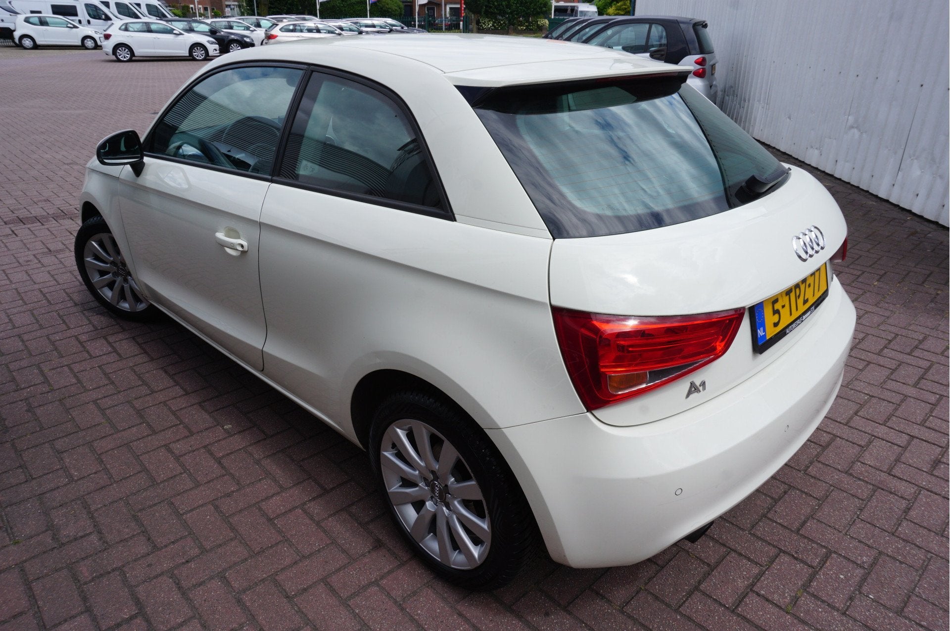 Audi A1 1.2 TFSI Pro Line (bj 2013), Auto's, Voorwielaandrijving, Euro 5, 4 cilinders, 4 stoelen