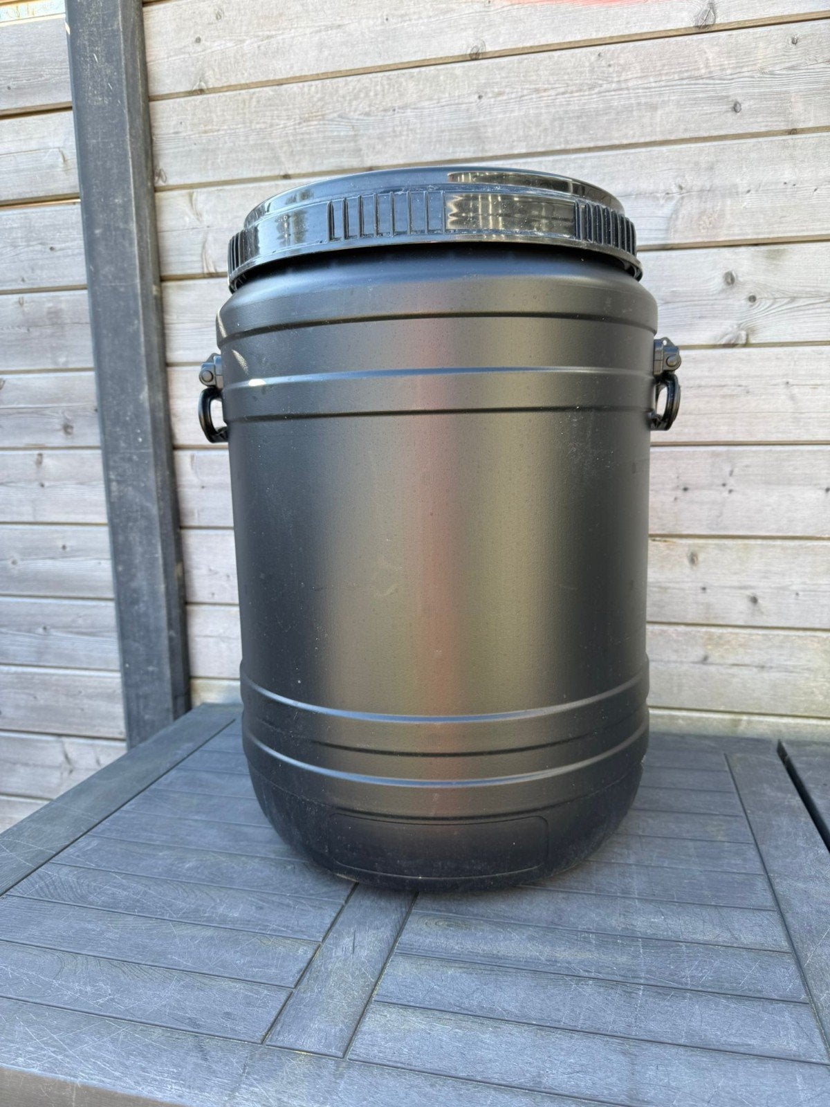 Curtec 60 liter tonnen met schroefdeksel, Ophalen of Verzenden
