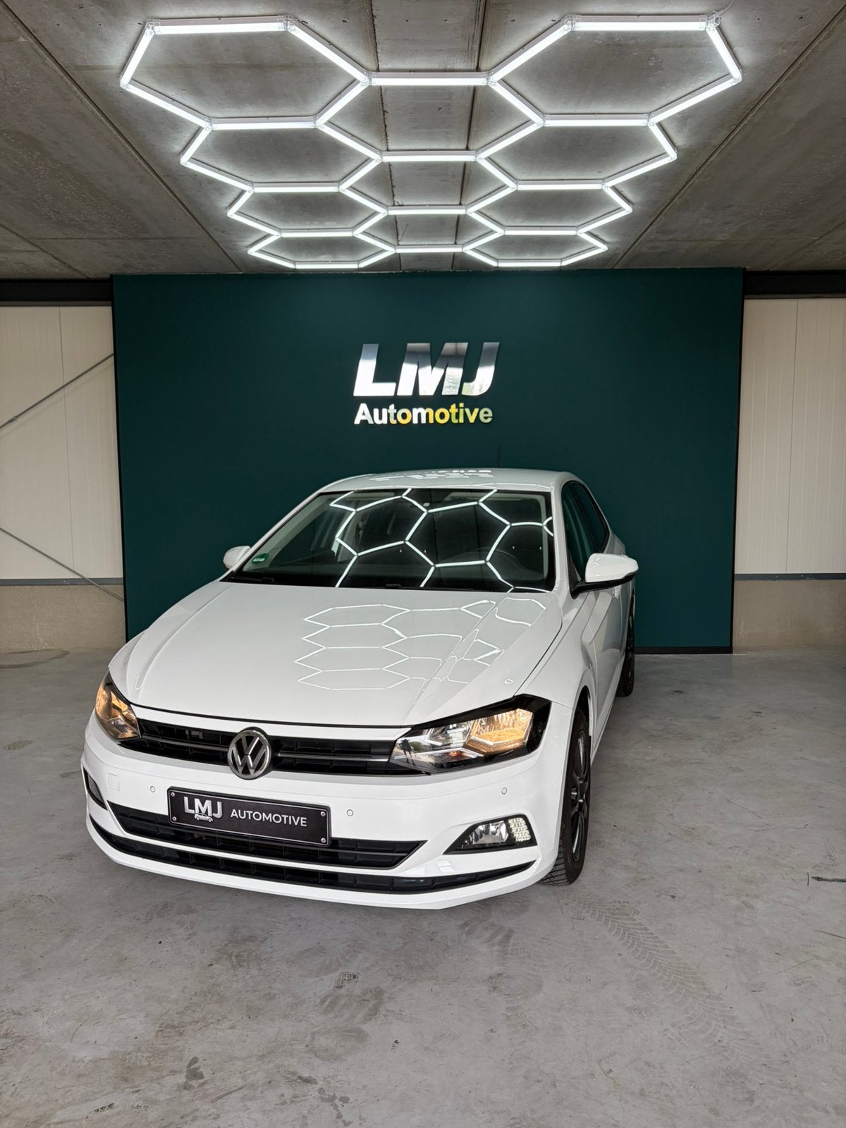 Volkswagen Polo 1.0 TSI 70KW 5D 2018 Wit, Voorwielaandrijving, 40 €/maand, Origineel Nederlands, Bedrijf