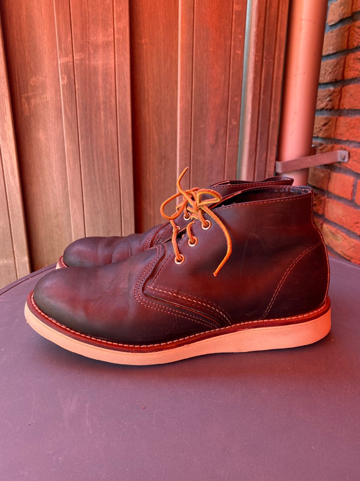 Red Wing 3150 Chukka charcoal rough ‘n tough US9D/42, Kleding | Heren, Schoenen, Zwart, Boots, Ophalen of Verzenden, Zo goed als nieuw