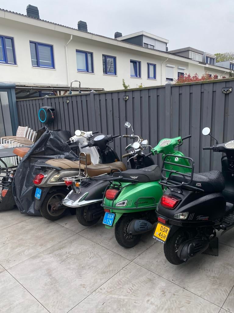 6 scooters met kenteken! Agm fosti djjd sym rover gts, Ophalen of Verzenden, Gebruikt, Benzine, Overige modellen