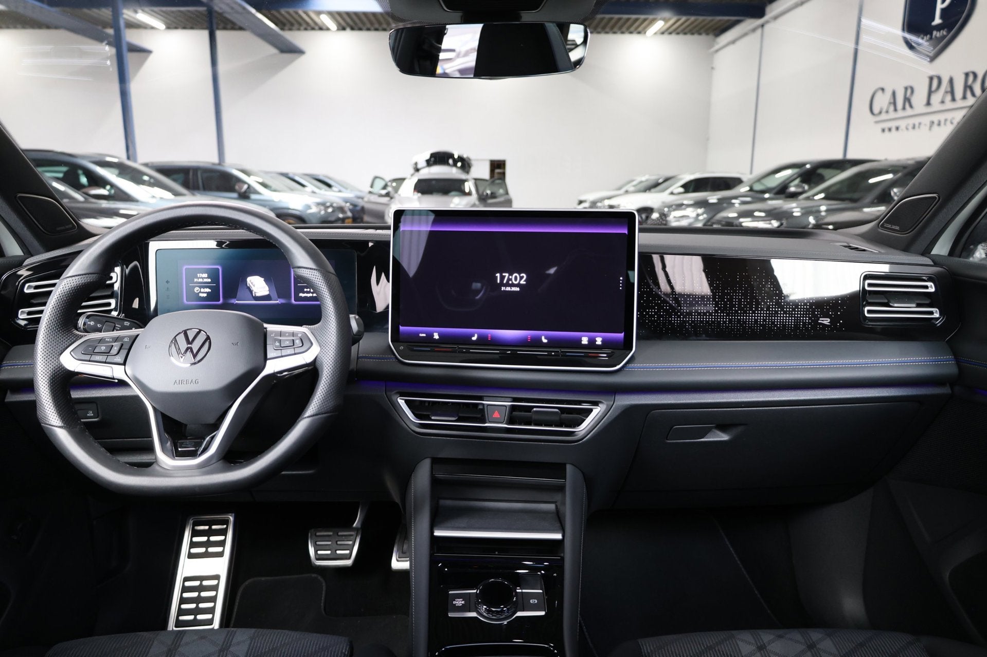 Volkswagen Tiguan 1.5 eTSI 3x R-Line IQ+LED/VIRTUAL/SFEER/PA, Auto's, 150 pk, Automatische klimaatregeling, Wit, Bedrijf