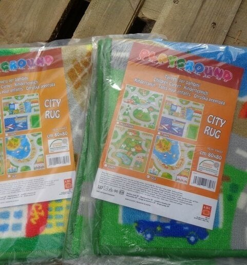 PARTIJ KINDERTAPIJT SPEELKLEED 80X80CM, Diversen, Rommelmarktspullen, Nieuw, Ophalen of Verzenden