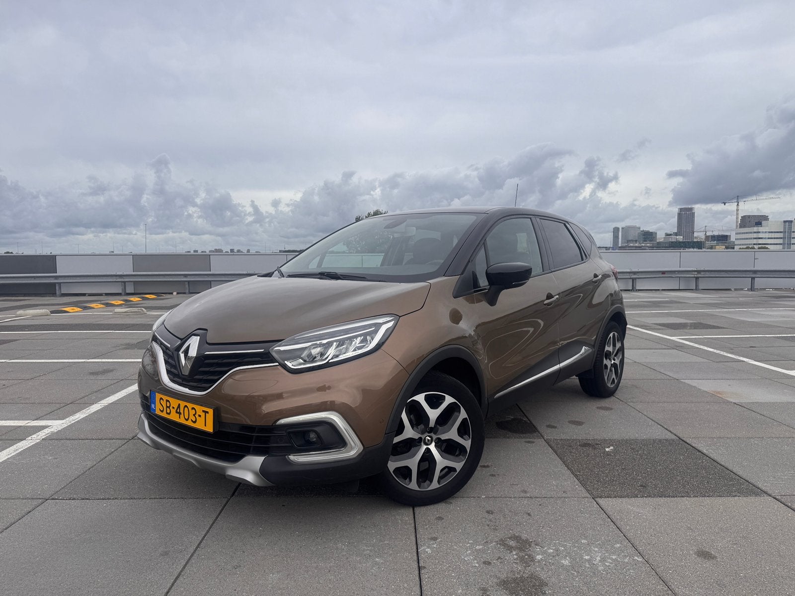 Renault Captur 0.9 TCE 90 2018 Bruin, Voorwielaandrijving, 898 cc, Bruin, 620 kg
