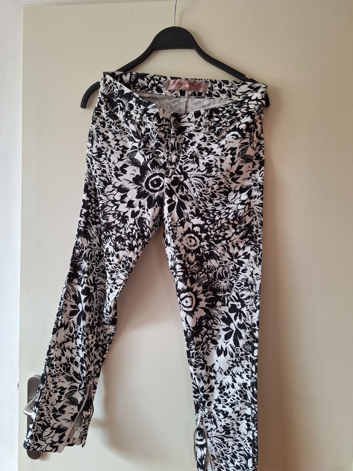 Dames broek Steps everday,s maat 36, Kleding | Dames, Broeken en Pantalons, Ophalen of Verzenden, Zo goed als nieuw, Maat 36 (S)