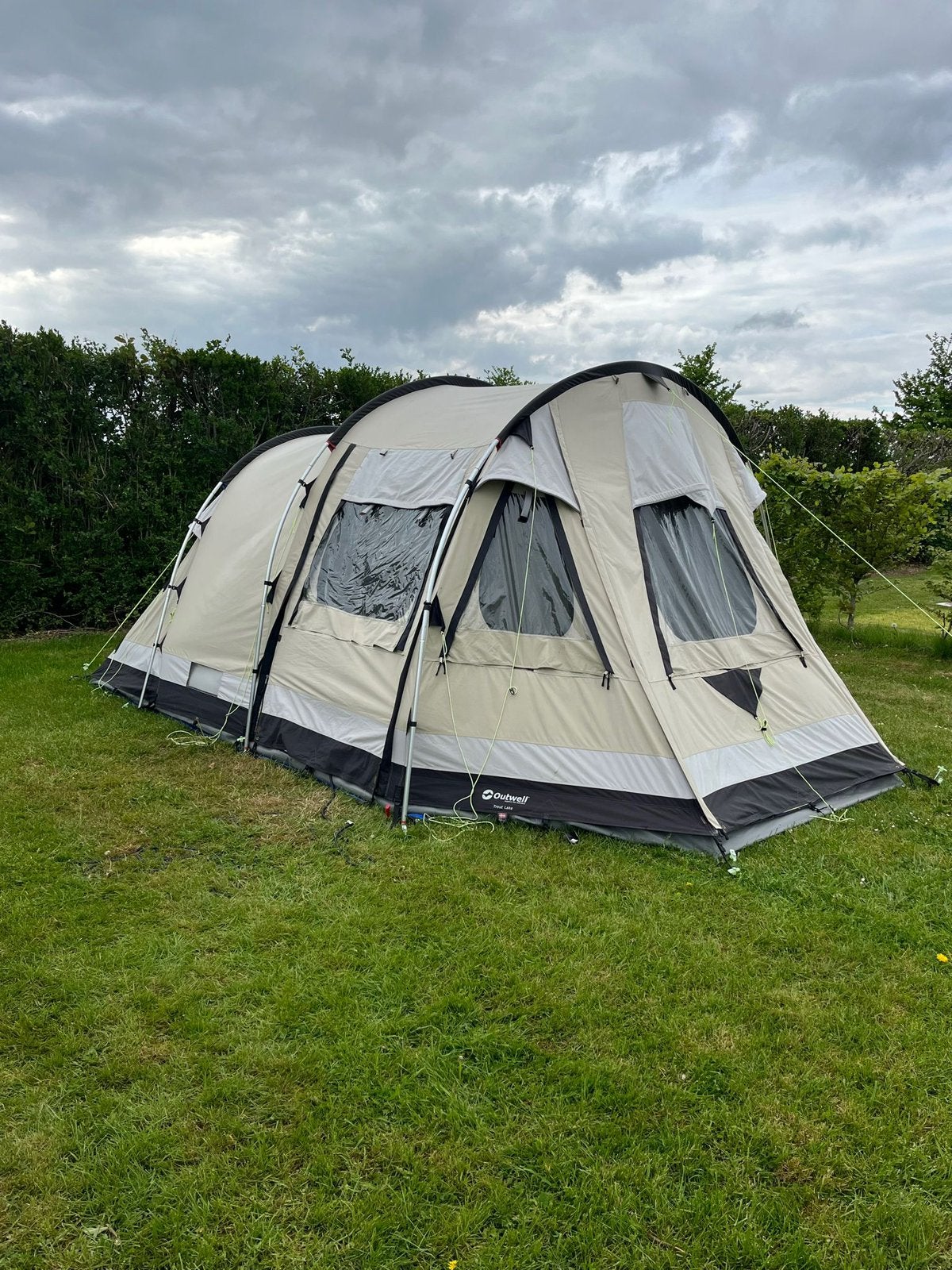 Outwell Trout Lake 4 tunneltent - Ruime gezinstent, Ophalen, Gebruikt, Tot en met 4