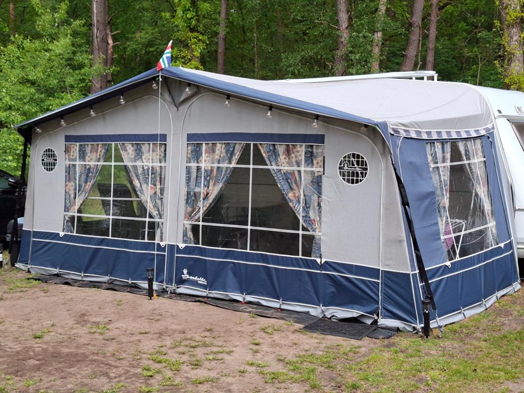 Isabella voortent G18 + carbonframe, Ophalen