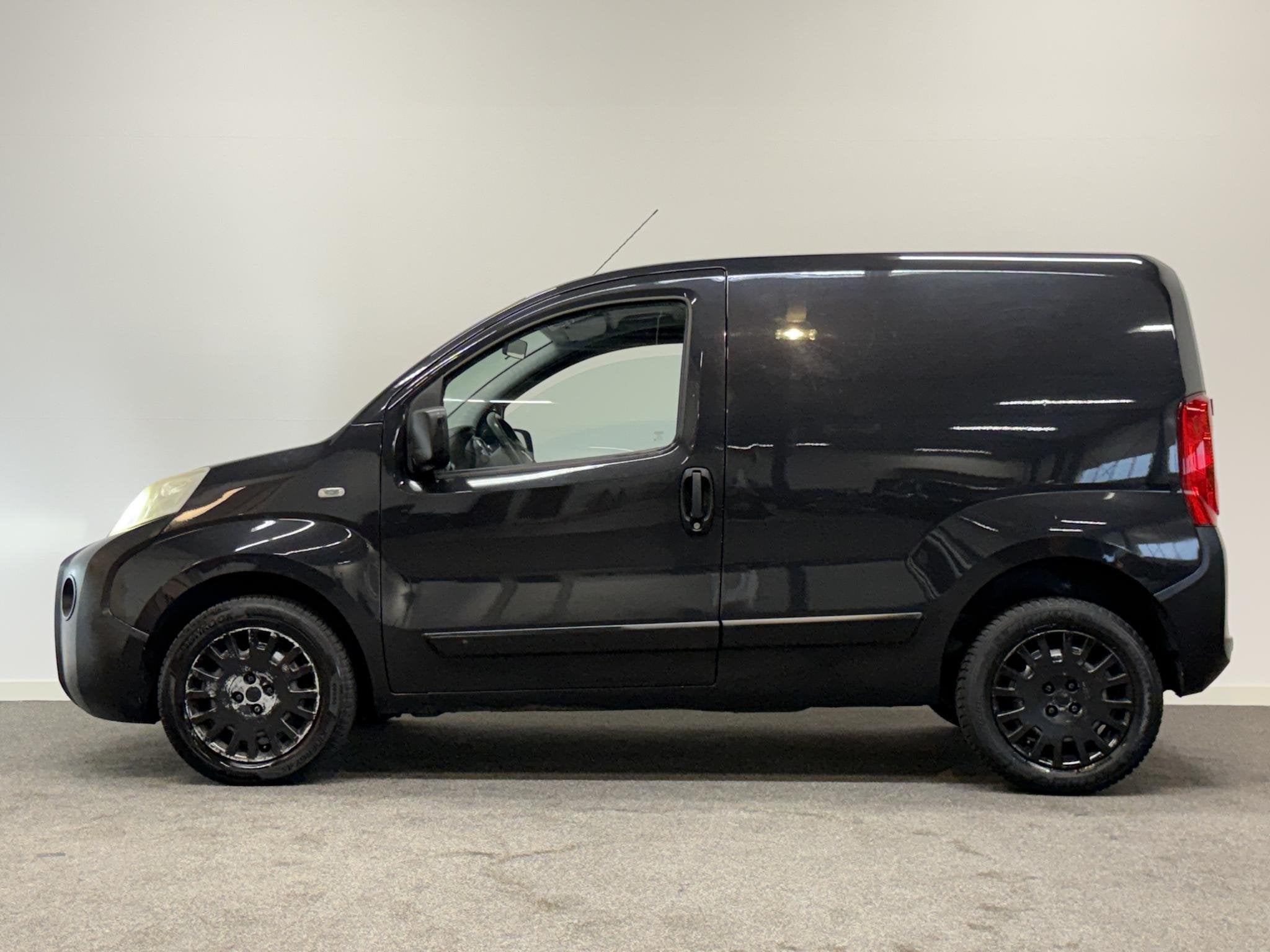 Fiat Fiorino 1.3 MJ SX Airco! Nieuwe koppeling! Marge!, Auto's, Voorwielaandrijving, Euro 5, Stof, Gebruikt