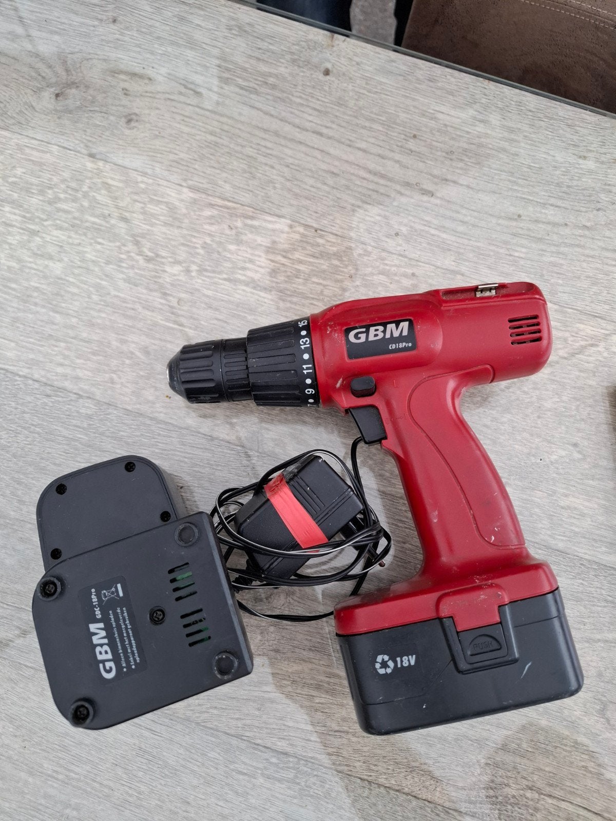 GBM CD18Pro Accuboormachine 18V met lader, Ophalen of Verzenden