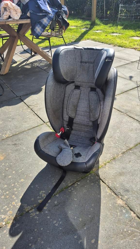 Kidsriver kinderstoel groep 1,2,3, Gebruikt, 15 t/m 36 kg, Verstelbare rugleuning, Isofix