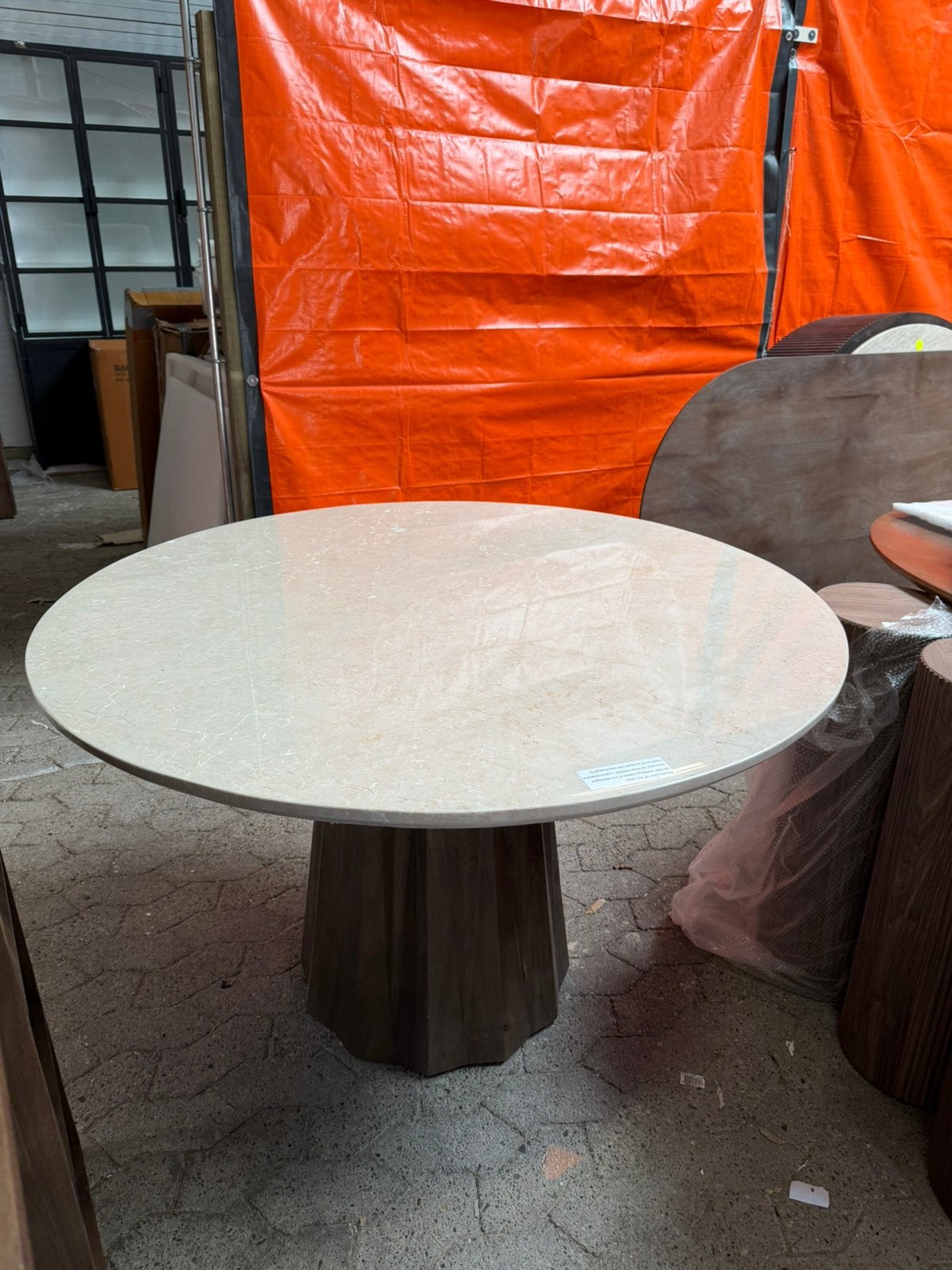 Japandi eettafel marmer blad met houten poot 120 cm B keus, Huis en Inrichting, Ophalen, Japandi, Overige materialen, Rond