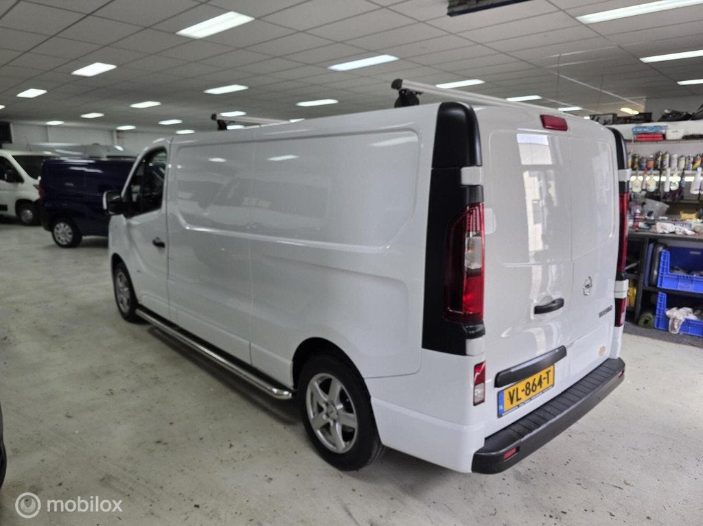 Opel Vivaro 1.6 CDTI BiTurbo L2H1 Edition EcoFlex, Euro 5, Gebruikt, 4 cilinders, 2000 kg