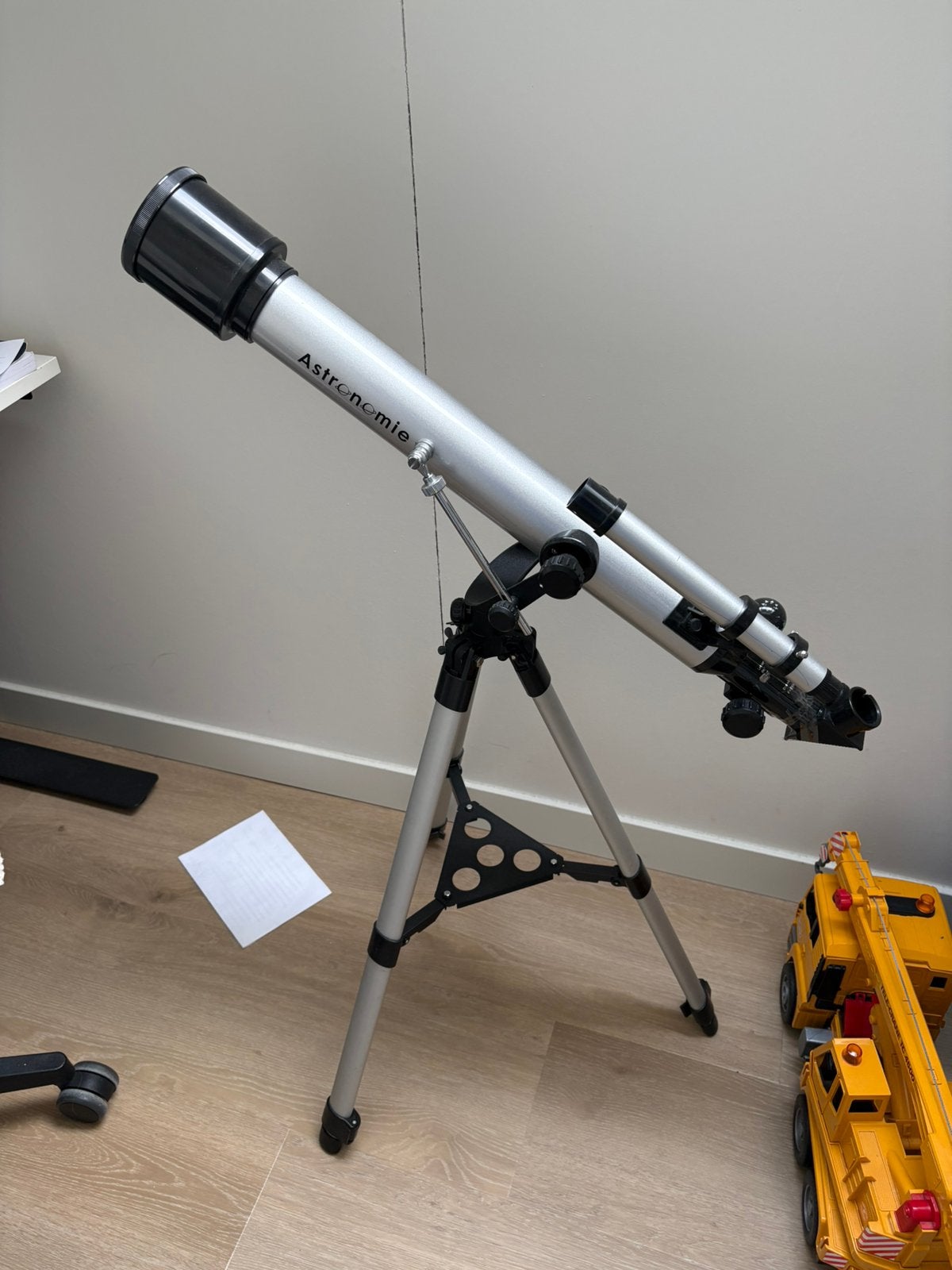 Telescoop, Audio, Tv en Foto, Optische apparatuur | Telescopen, Ophalen, Zo goed als nieuw, Minder dan 80 mm, Lenzentelescoop (refractor)