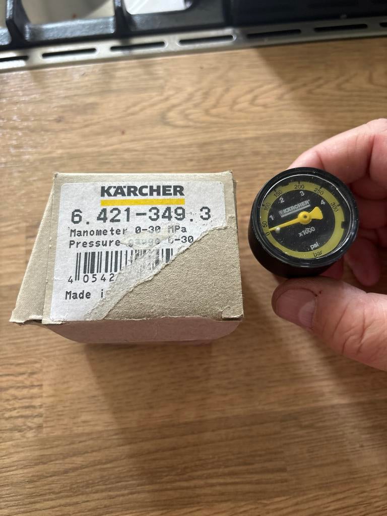 Kärcher Manometer 0-30 MPa / 0-300 bar - Nieuw in doos, Ophalen of Verzenden, Zo goed als nieuw