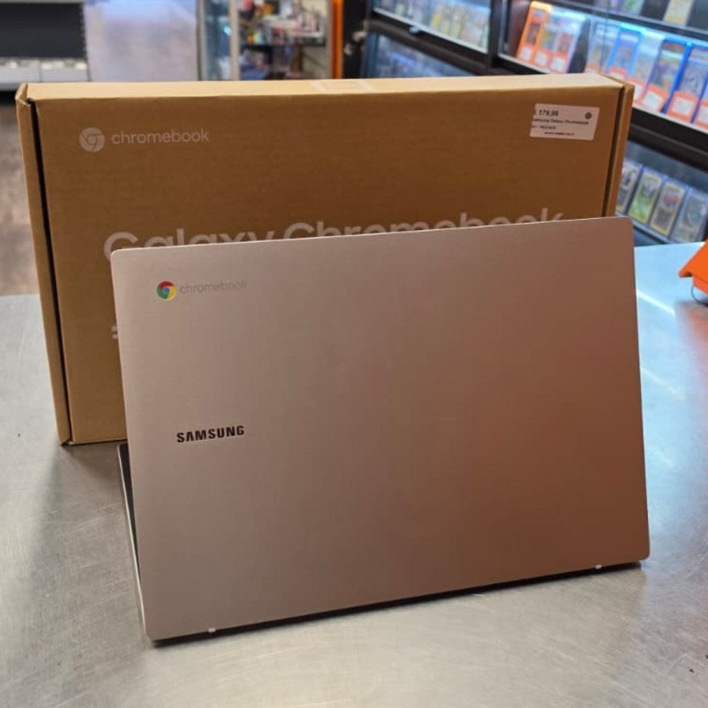 Samsung Galaxy Chromebook Go - 14.0 inch, Computers en Software, Samsung, Zo goed als nieuw, Support@Samsung.com, 129, Samsung-ro, Yeongtong-gu
Suwon-si, Gyeonggi-do 16677
South Korea