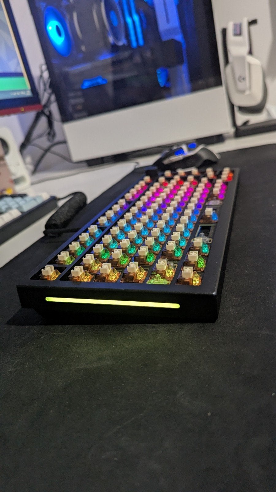 Glorious GMMK Pro 75% RGB Custom Mechanical Keyboard, Glorious, Ophalen of Verzenden, Zo goed als nieuw, Qwerty