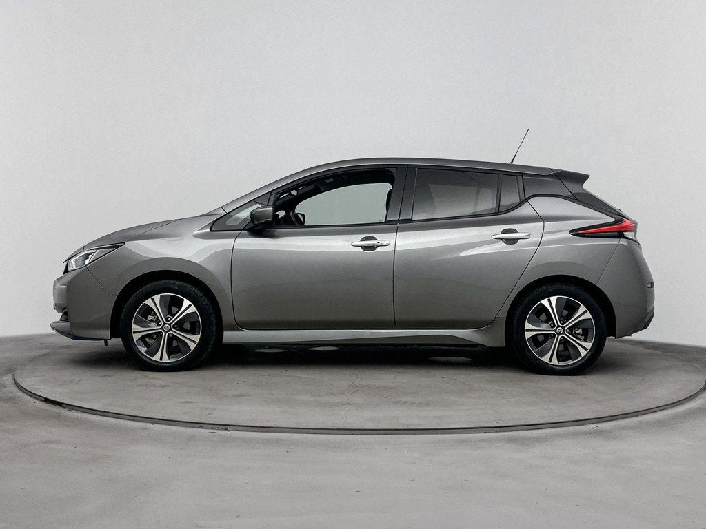 Nissan LEAF e+ Tekna 62 kWh | Leder | 360 Camera | Stoel/stu, Auto's, Nissan, Gebruikt, Lichtsensor, 62 kWh, 385 km