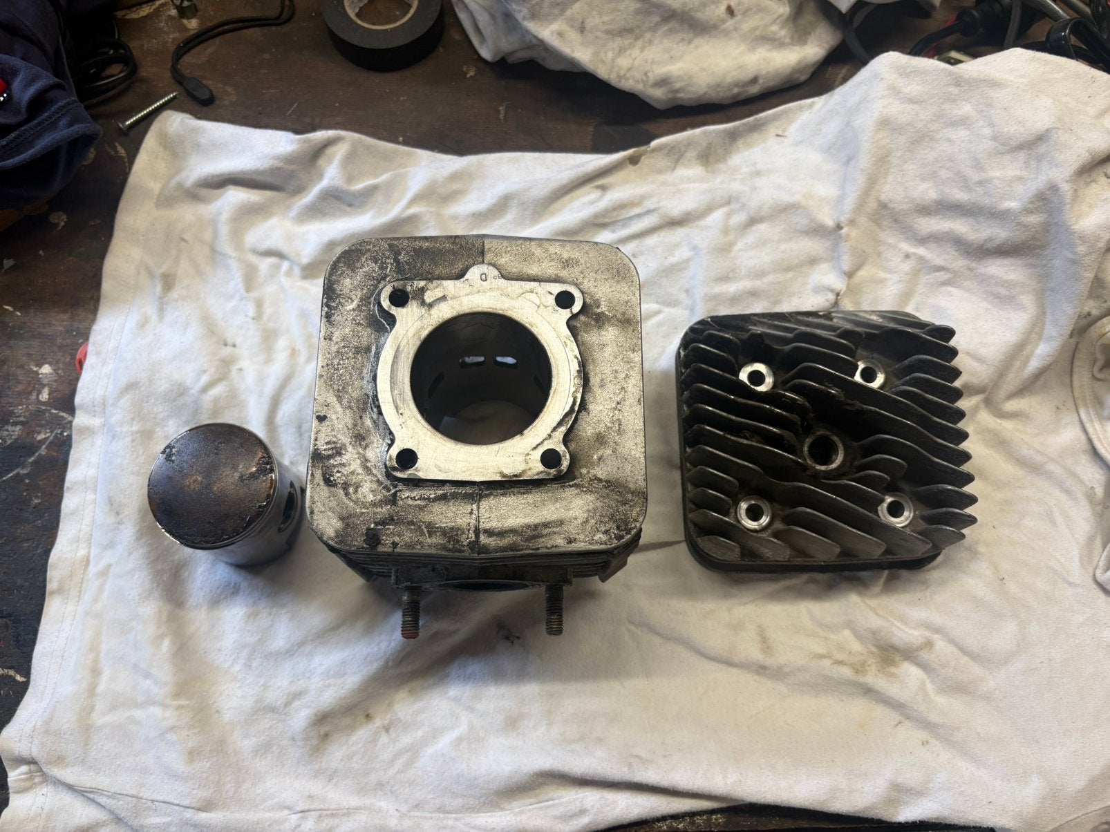 Piaggio skipper orginele 125cc cilinder compleet, Ophalen, Zo goed als nieuw, Cilinder, Piaggio