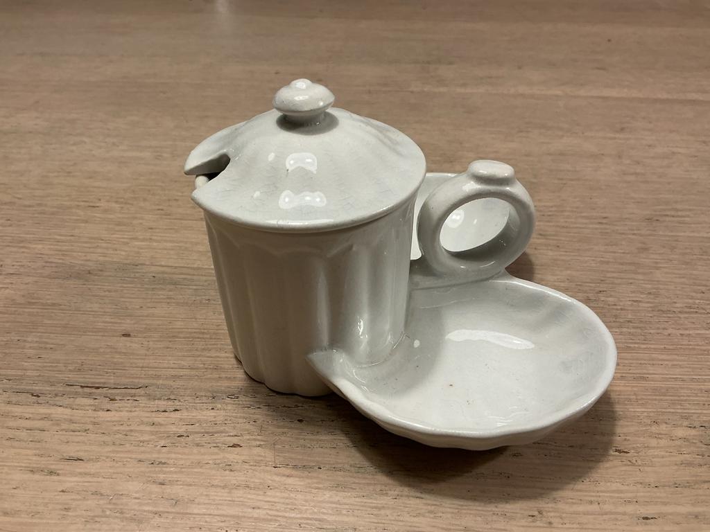 Oud peper en zout en mosterdsetje Maastrichts Aardewerk, SC, Ophalen of Verzenden