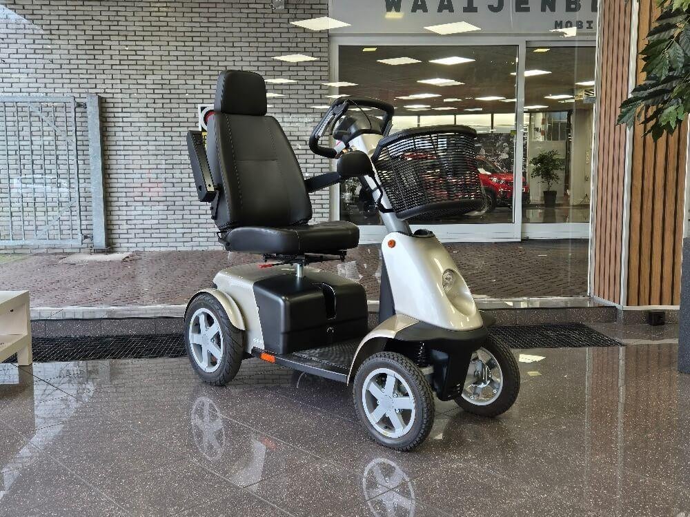 scootmobiel Sterling Booster Trophy met cruise control top!, Diversen, Brommobielen en Scootmobielen, Ophalen, Zo goed als nieuw