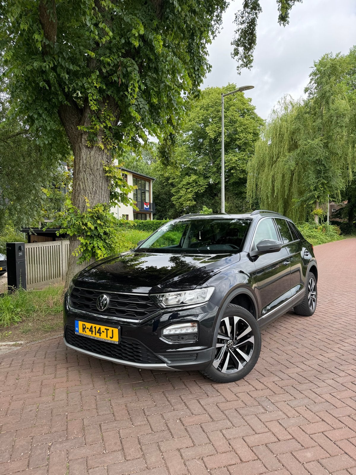 Volkswagen T-Roc 1.5 TSI 150pk 7-DSG 2021 Zwart, Auto's, 1254 kg, 1498 cc, 4 cilinders, Zwart