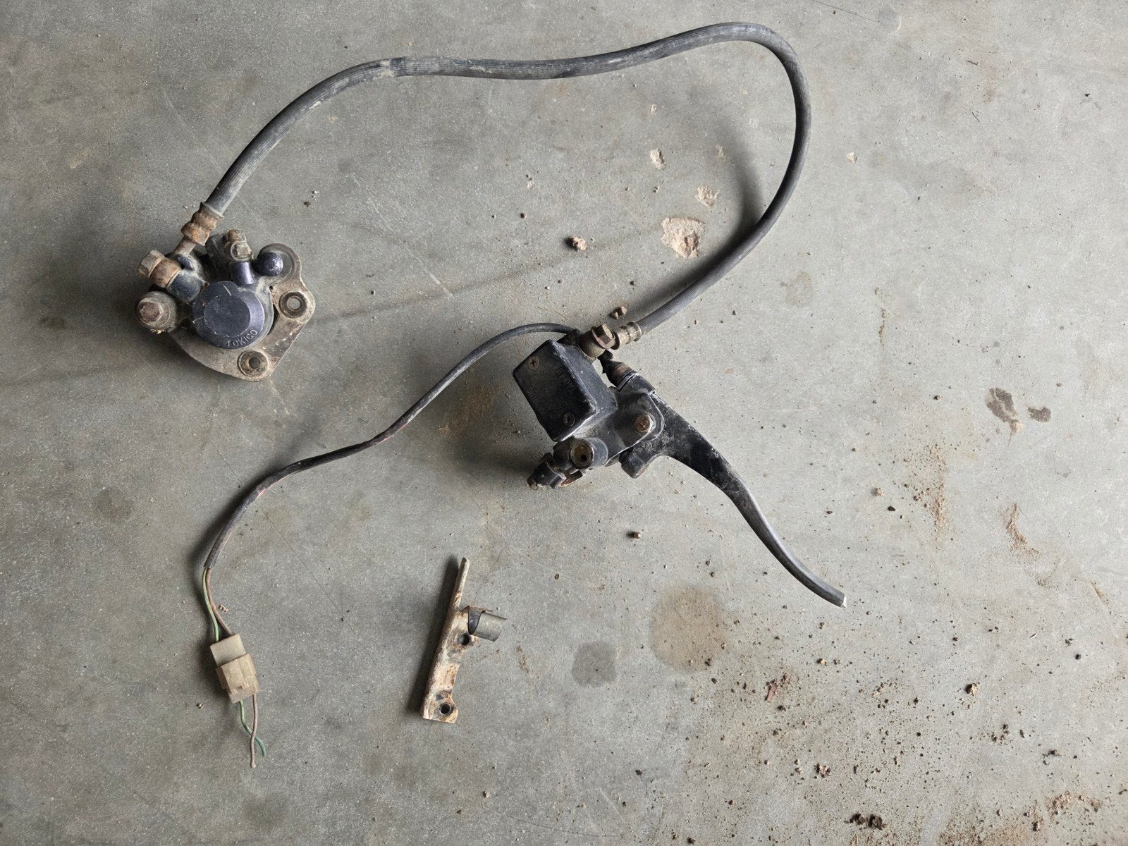 Orginele voorrem set Honda mb5 mb8, Fietsen en Brommers, Ophalen of Verzenden, Gebruikt, Overige typen, Honda mt mtx mb mtx mb mbx nsr ns1