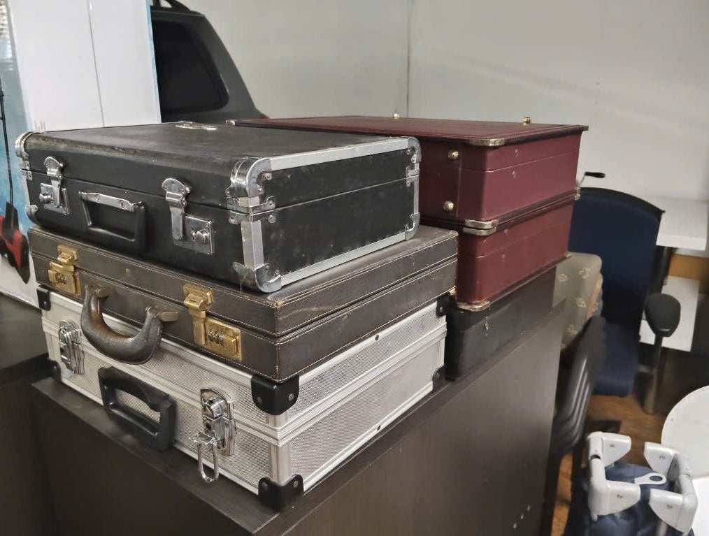 6 koffers, Ophalen, Gebruikt, Hard kunststof