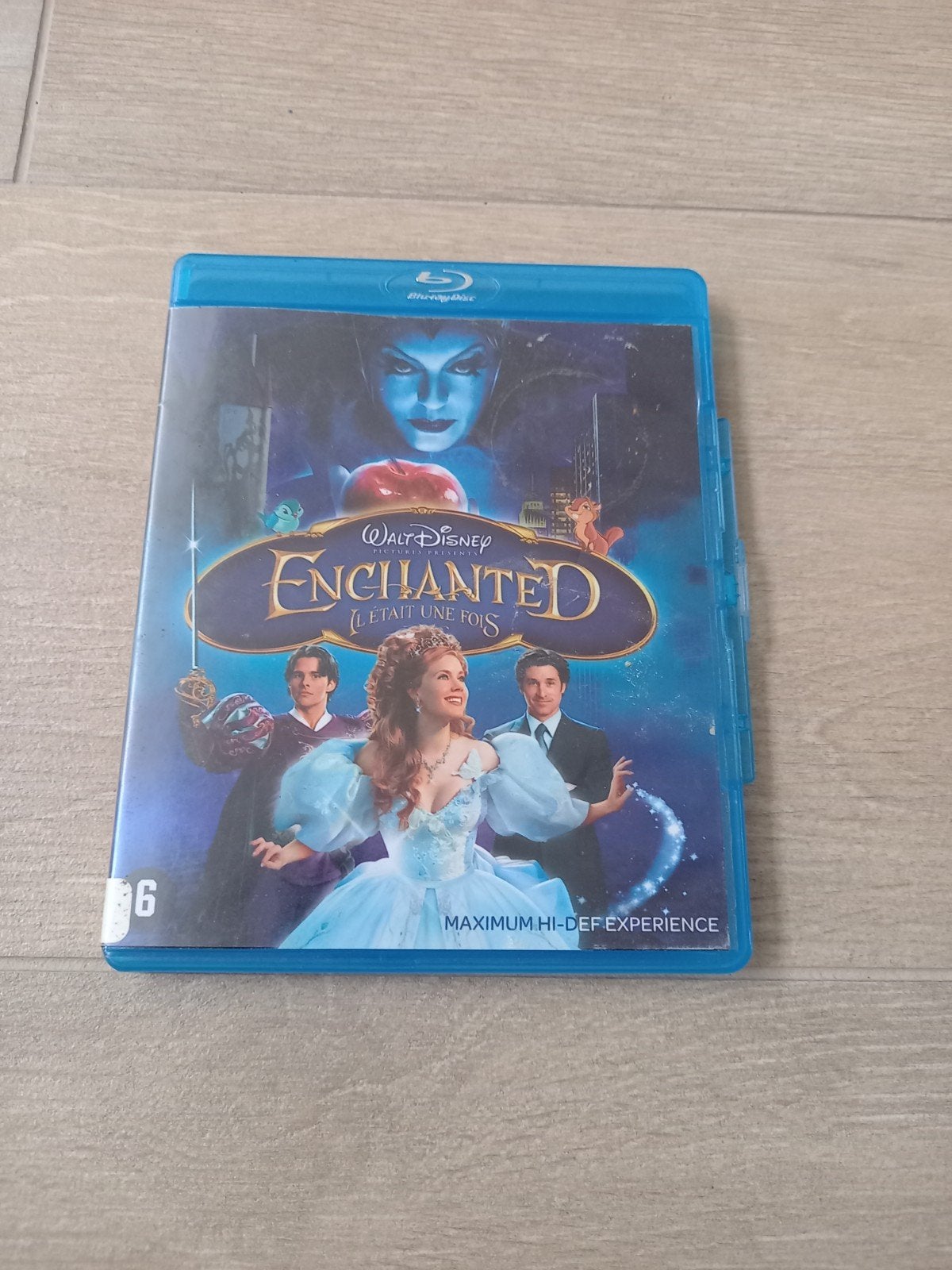 Walt Disney Enchanted origineel, Ophalen of Verzenden, Zo goed als nieuw, Tekenfilms en Animatie