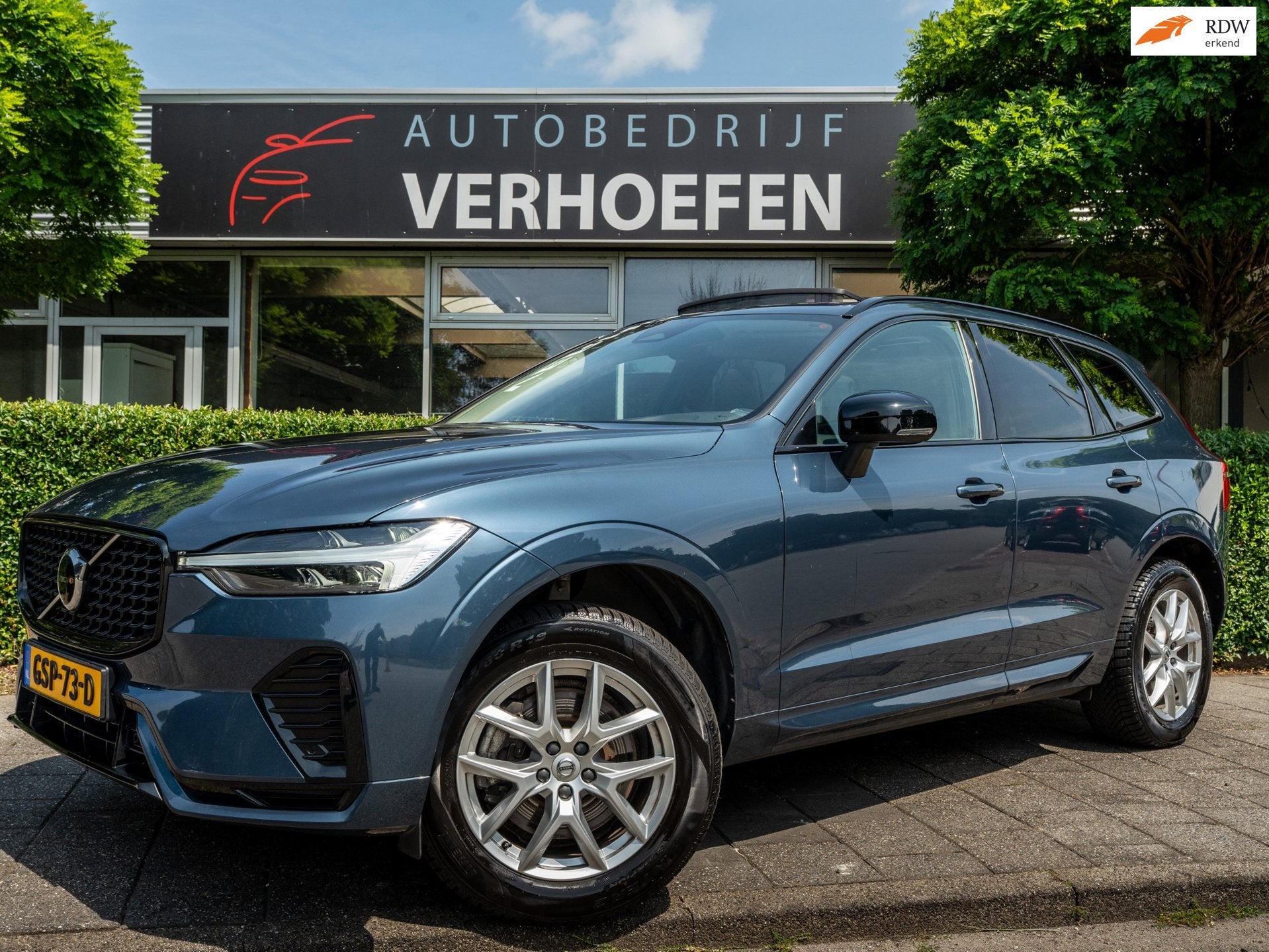 Volvo XC60 2.0 B4 AWD Inscription | PANORAMADAK | APPLE CARP