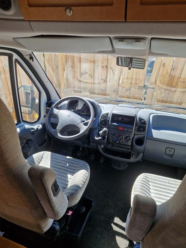 Knaus Sun Traveller TI 2.3 JTD, 4 persoons, Caravans en Kamperen, Campers, Particulier, Half-integraal, Knaus