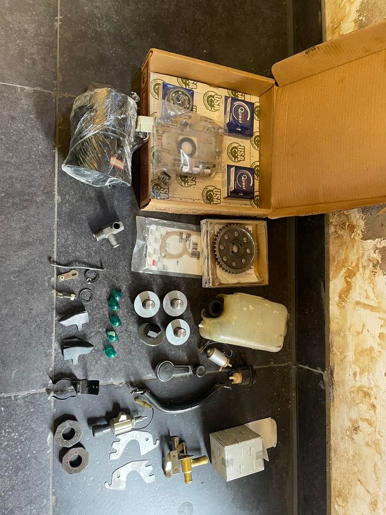 Divserse datsun 240z / 260z/ 280z spullen te koop, Ophalen of Verzenden, Nieuw