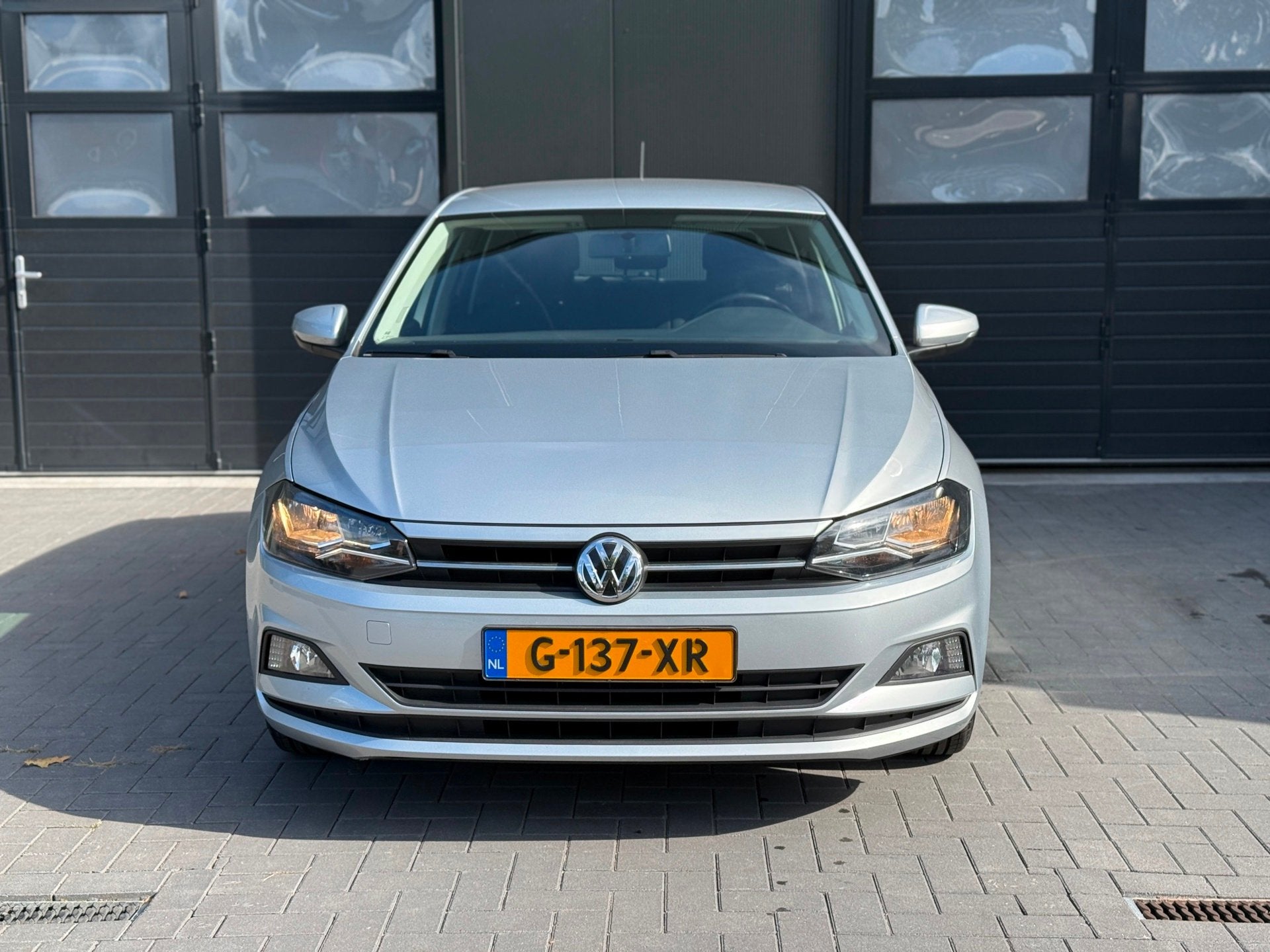 Volkswagen Polo 1.0 MPI Comfortline | CarPlay, Auto's, Stof, Euro 6, Origineel Nederlands, Bedrijf