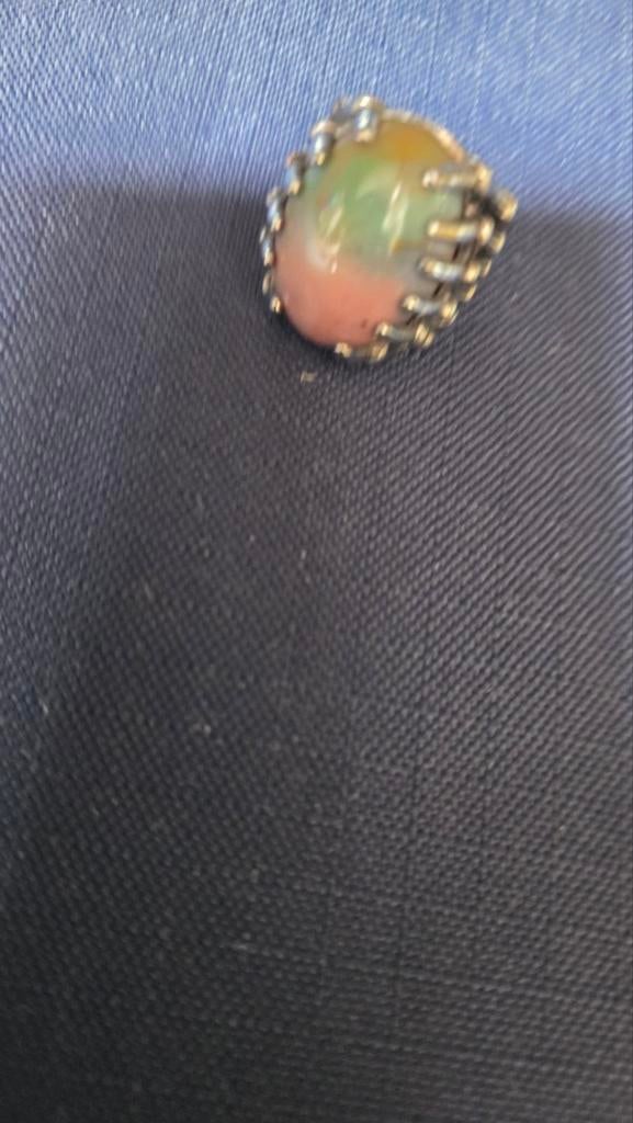 Indonesië Ring., Ophalen of Verzenden, Zo goed als nieuw, 17 tot 18, Dame