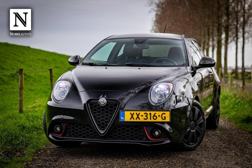 Alfa Romeo MiTo 0.9 TwinAir Urban | Nap | Xenon | Navi, Voorwielaandrijving, Automatische klimaatregeling, Gebruikt, Euro 6