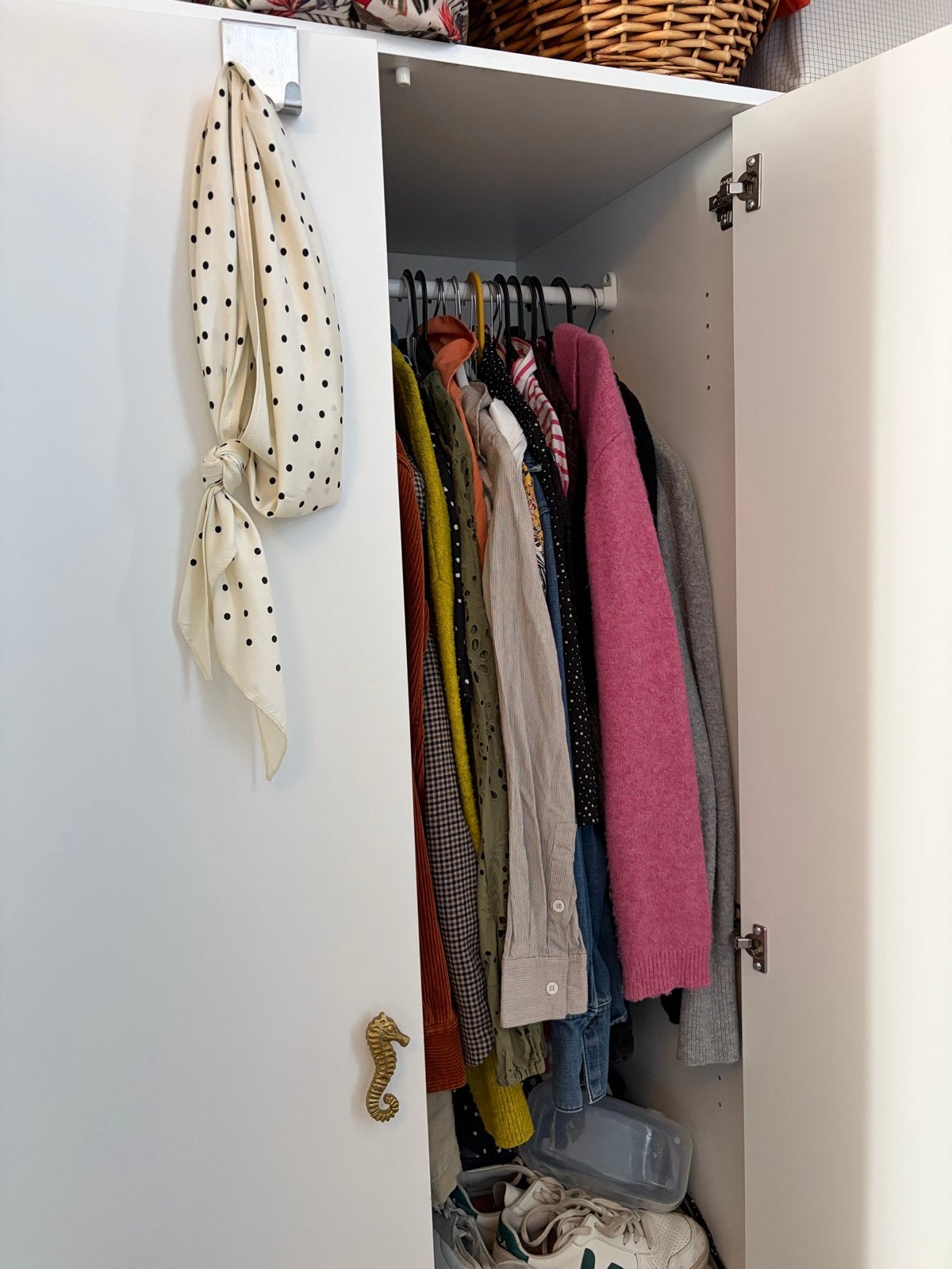 Twee IKEA kasten met gouden dieren deurknoppen, Ophalen, Gebruikt, 50 tot 100 cm, 150 tot 200 cm