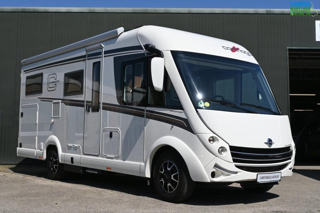 Carthago C-Compactline I 143 LE Luifel Schotel 160 PK Autom., Caravans en Kamperen, Bedrijf, Diesel, Carthago, 6 tot 7 meter