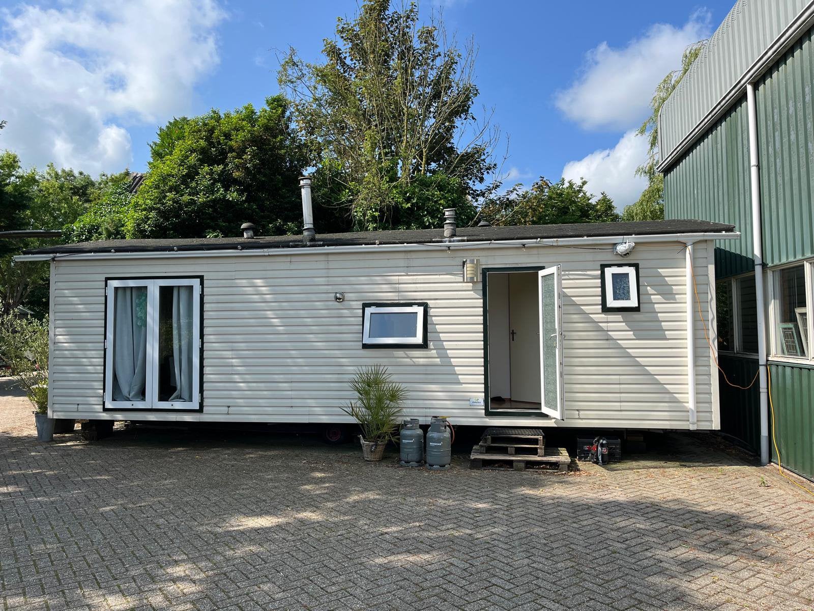 Winterharde Chalet/Stacaravan 10x3,80m, Caravans en Kamperen, Tot en met 6