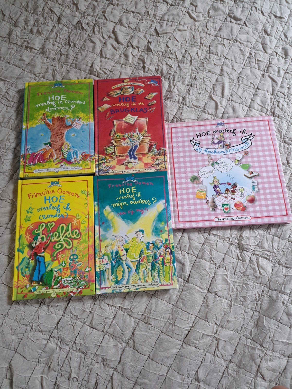 Francine Oomen - Hoe overleef ik (zonder) liefde?, Boeken, Ophalen of Verzenden, Zo goed als nieuw, Francine Oomen