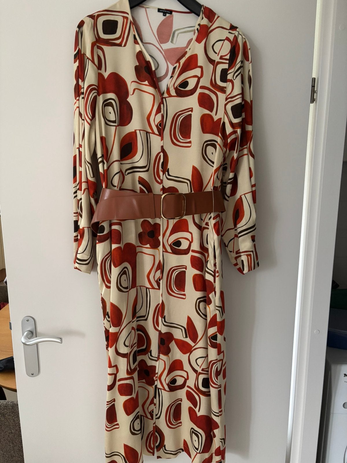 Nieuwe jurk Caroline Biss 44, Kleding | Dames, Jurken, Meerkleurig, Maat 42/44 (L), Nieuw, Ophalen of Verzenden