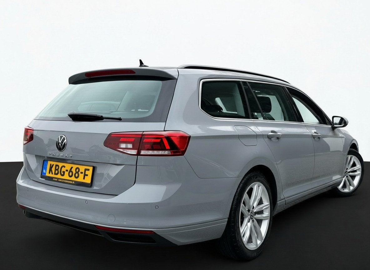 Volkswagen Passat Variant 1.5 TSI 150PK DSG BUSINESS CAMERA/, Auto's, 730 kg, Euro 6, 4 cilinders, Origineel Nederlands