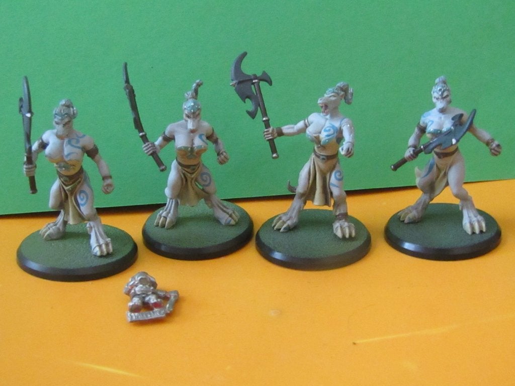 Wolfen Sacred Vestals, Verzenden, Zo goed als nieuw, Warhammer, Figuurtje(s)