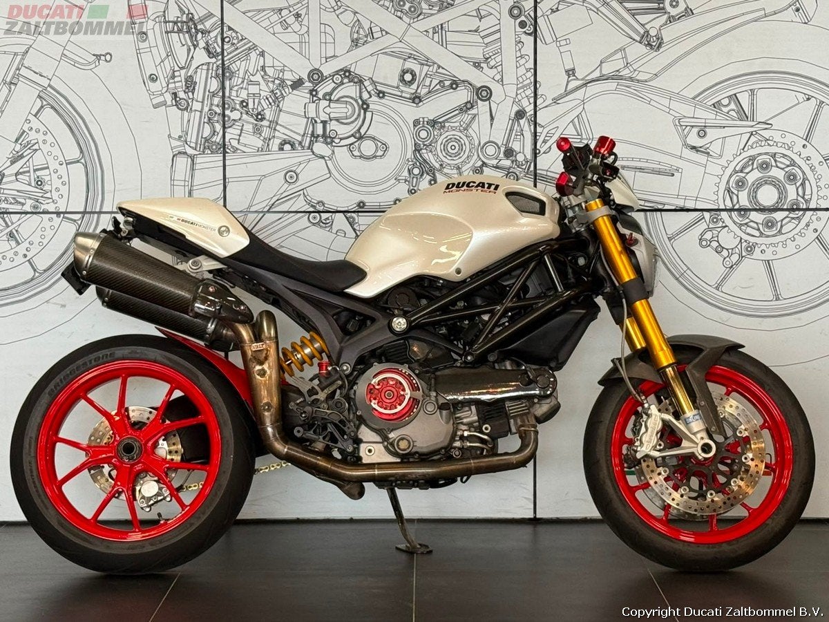Ducati MONSTER 1100 S (bj 2009), 1079 cc, Bedrijf, Meer dan 35 kW, Naked bike
