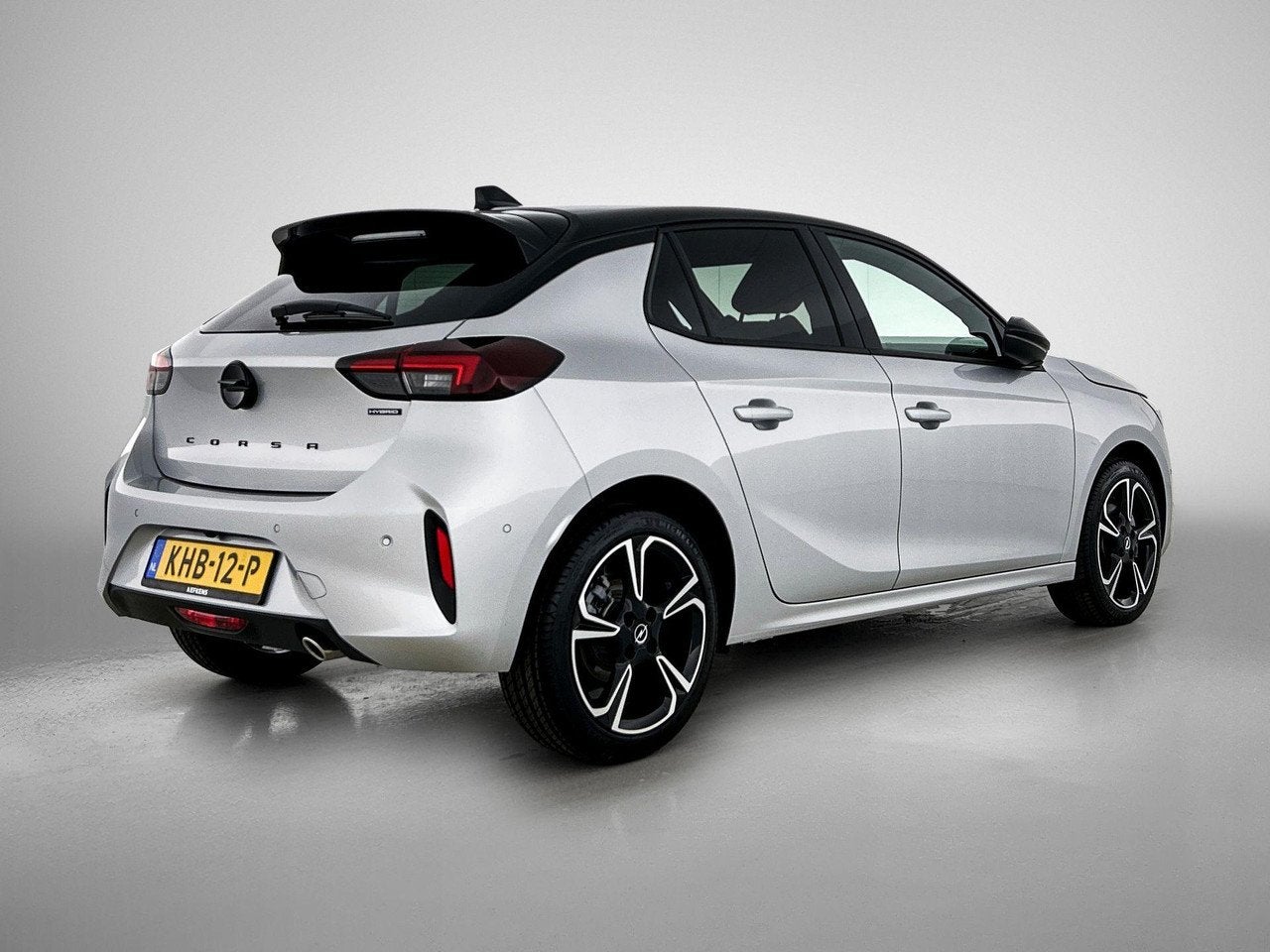 Foto 5 van Opel Corsa 1.2 Turbo Hybrid Ultimate Navigatie | AppleCar Pl