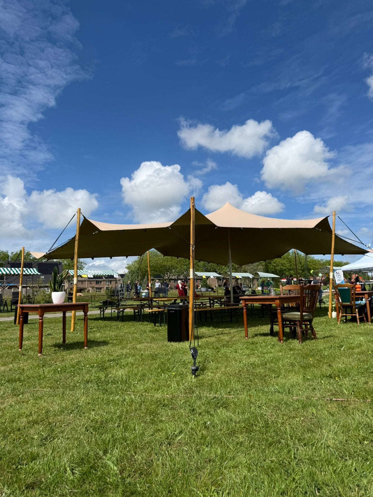 Nieuwe Stretchtent te huur (26 / 27 juni beschikbaar, Tuin en Terras, Ophalen of Verzenden, Zo goed als nieuw, 8 meter of meer