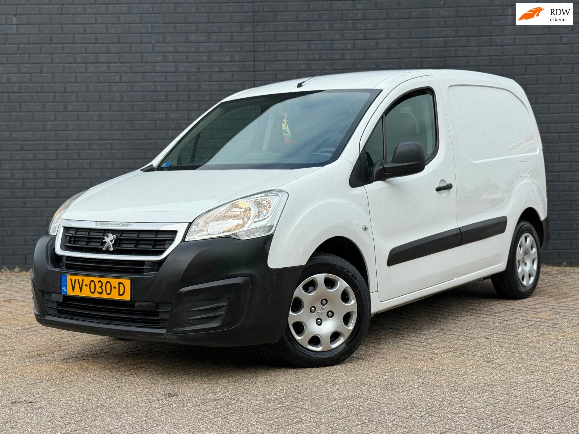 Peugeot Partner 1.6 BlueHdi Bj 2016 AIRCO Schuifdeur 169dkm, Voorwielaandrijving, Dealer onderhouden, Gebruikt, Euro 6