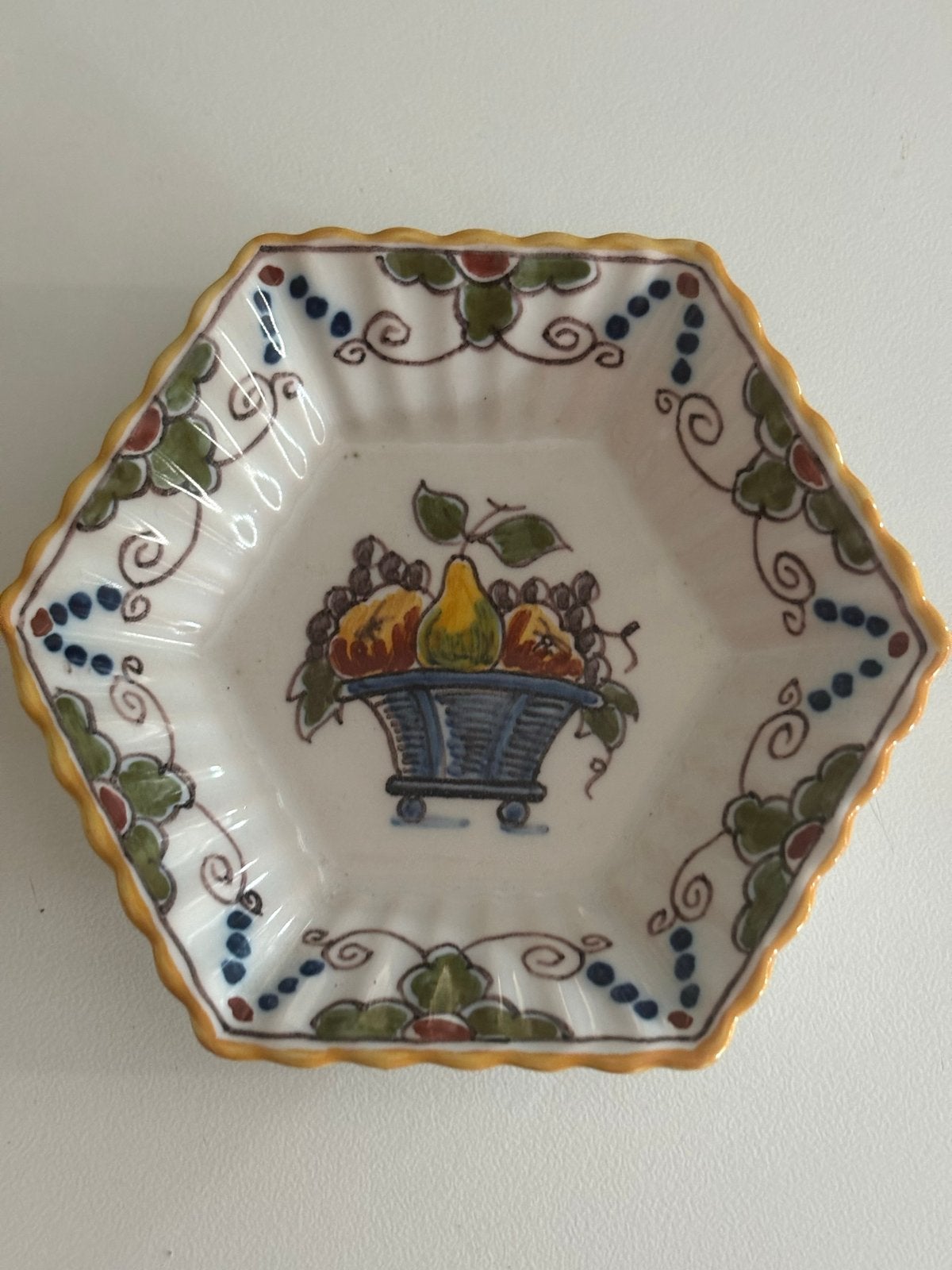 Vintage Makkum Tichelaar wandbordje met fruitmotief, Ophalen of Verzenden